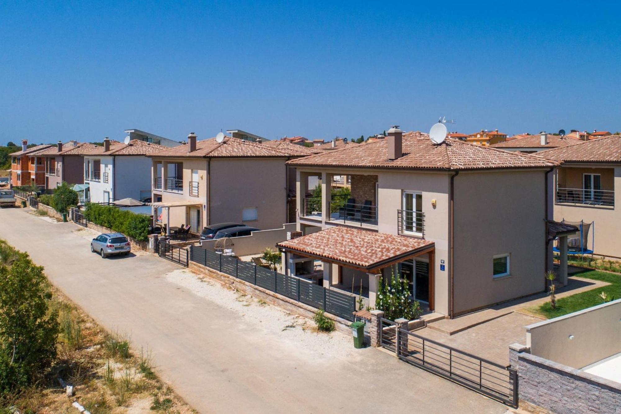 Villa Brionika Mit Pool Vodnjan Εξωτερικό φωτογραφία