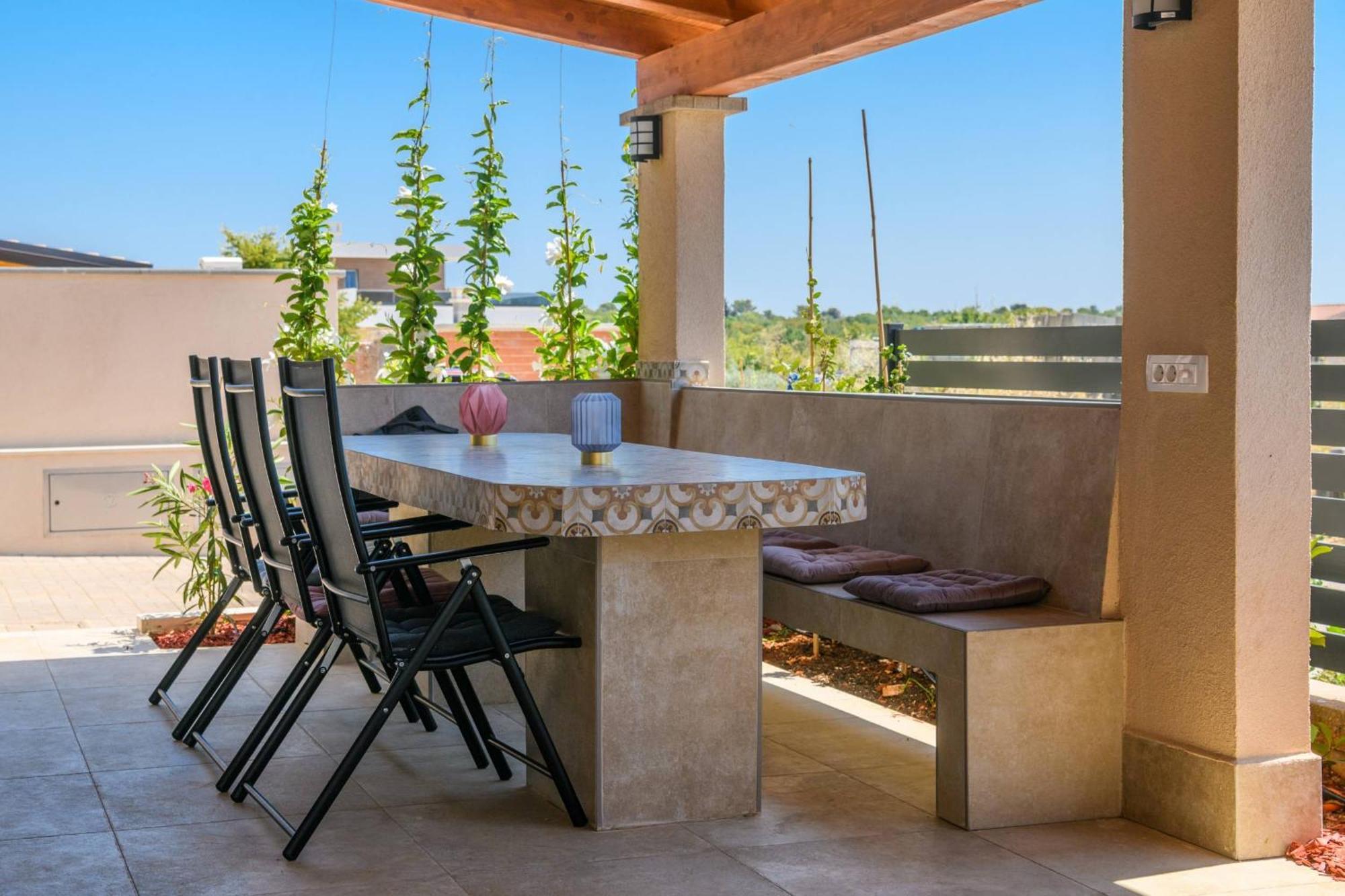Villa Brionika Mit Pool Vodnjan Εξωτερικό φωτογραφία