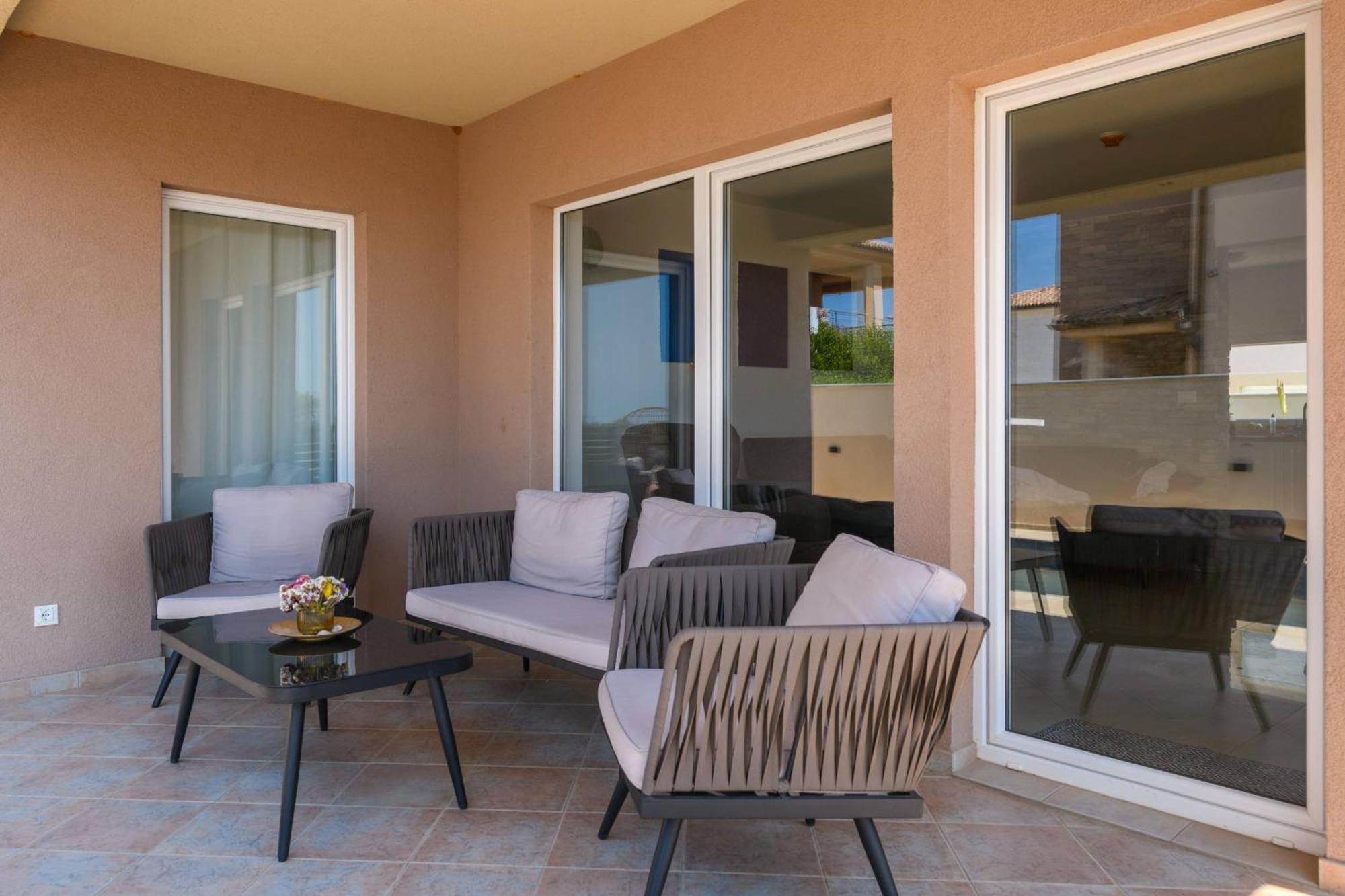 Villa Brionika Mit Pool Vodnjan Εξωτερικό φωτογραφία